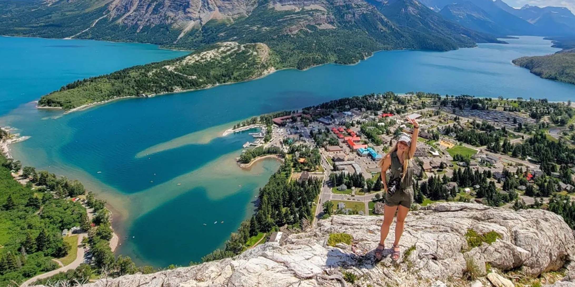 Budget Travel Guide: Waterton Lakes – Affordable Adventures