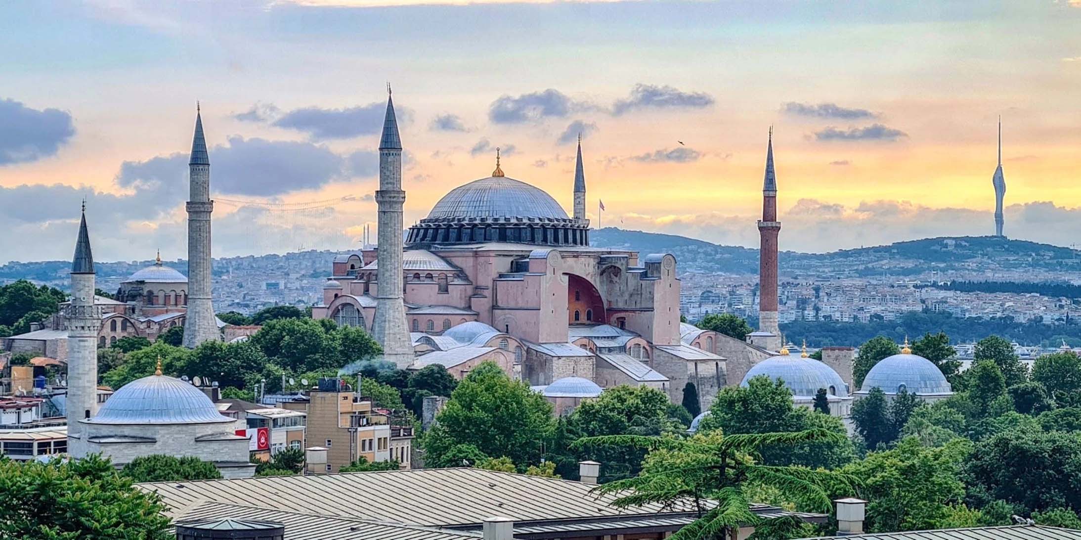 Exploring Istanbul: A Comprehensive Travel Guide